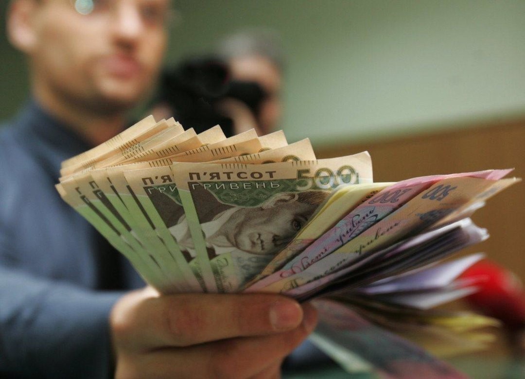 Роботодавець не виплачує нараховану зарплату: що може зробити працівник для її отримання?